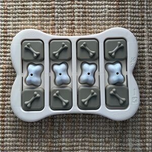 Nina Ottosson by Outward Hound Dog Brick Interactive Puzzle Dog Toy